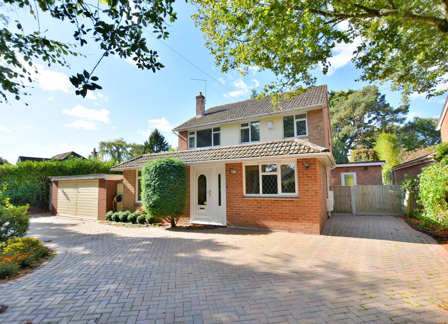 Ferndown Hearnes Estate Agents